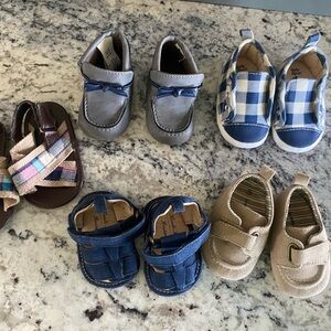 Baby boys crib shoes bundle 0-3m.